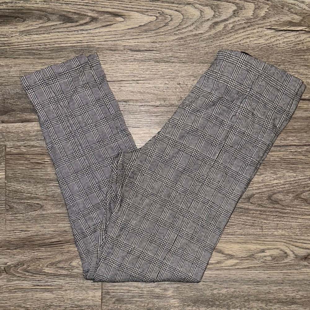 Women's Grey Plaid Legging Like Pants